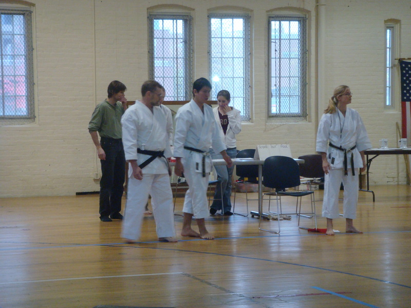 Image: /media/?path=/sports/Karate/2007-11-03 2007 UConn Husky Cup/20071103-124218-0.jpg